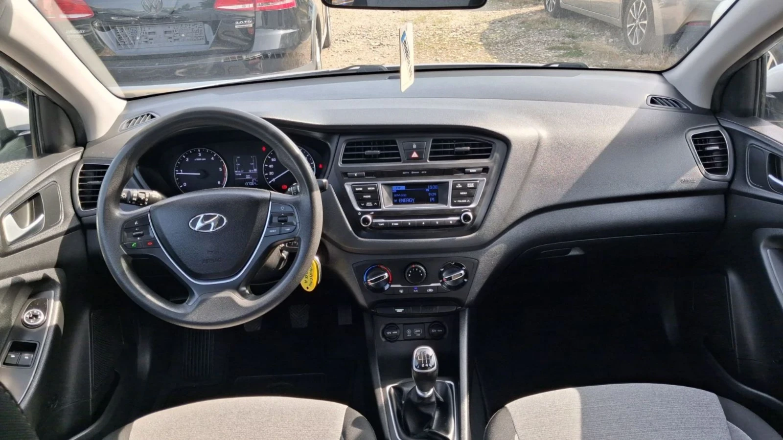 Hyundai I20 1.1CRDI, снимка 9 - Автомобили и джипове - 54791689