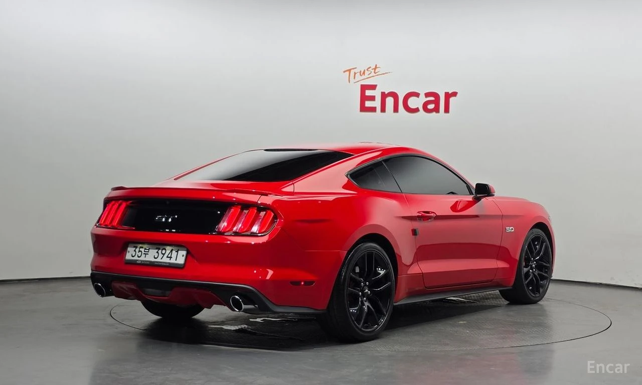Ford Mustang 5.0 GT* КОЖА* NAVI* ПОДГРЕВ* ОБДУХВАНЕ* , снимка 3 - Автомобили и джипове - 54800052