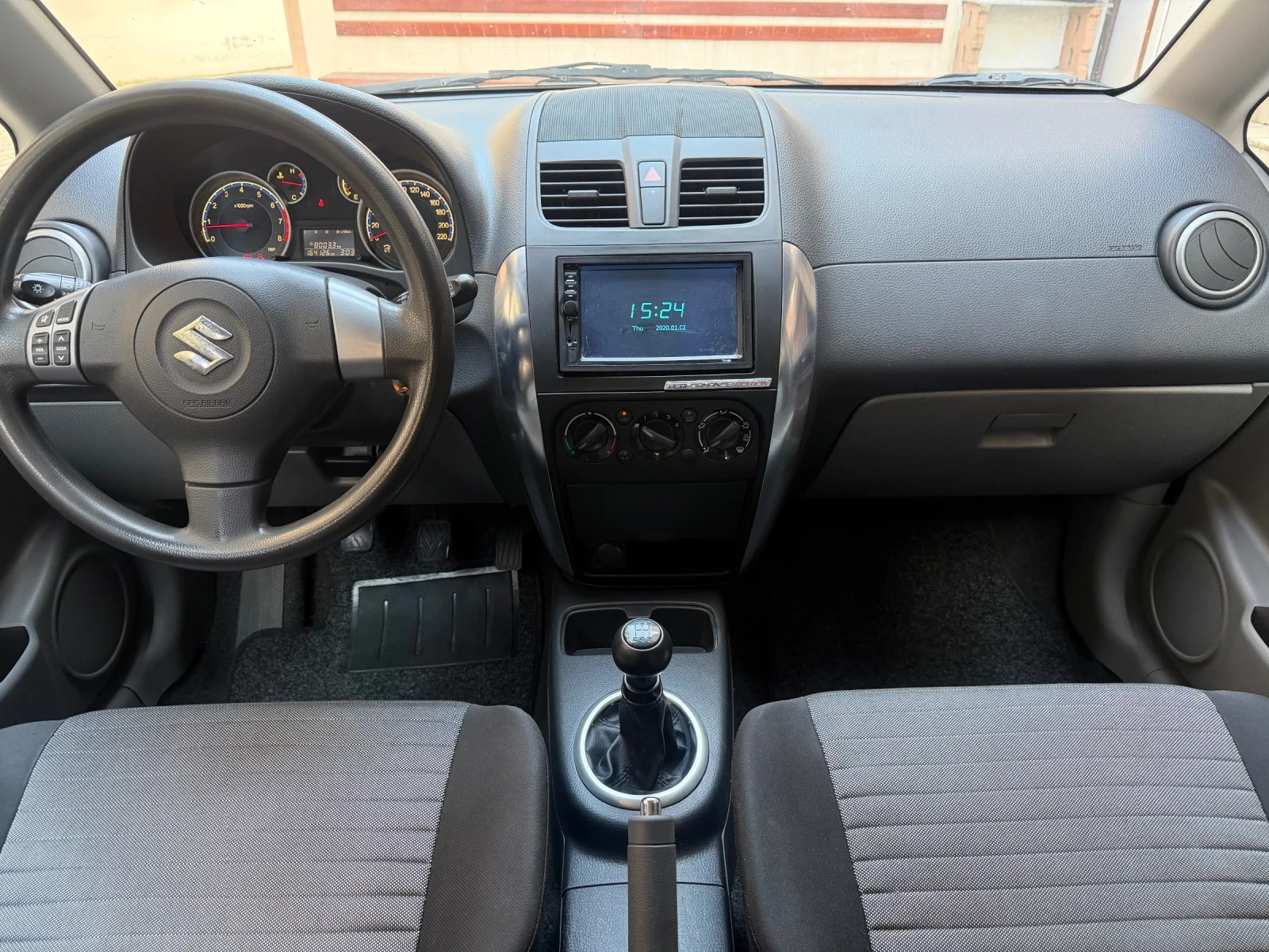 Suzuki SX4 1.5i Facelift верига, снимка 11 - Автомобили и джипове - 54869439