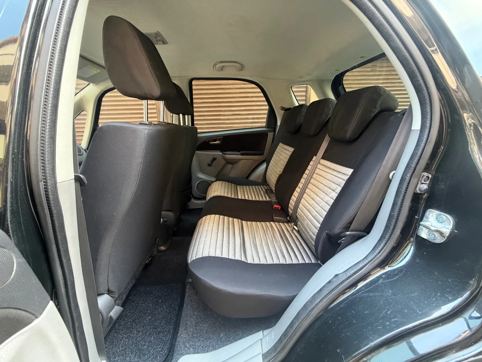 Suzuki SX4 1.5i Facelift верига, снимка 10 - Автомобили и джипове - 54869439