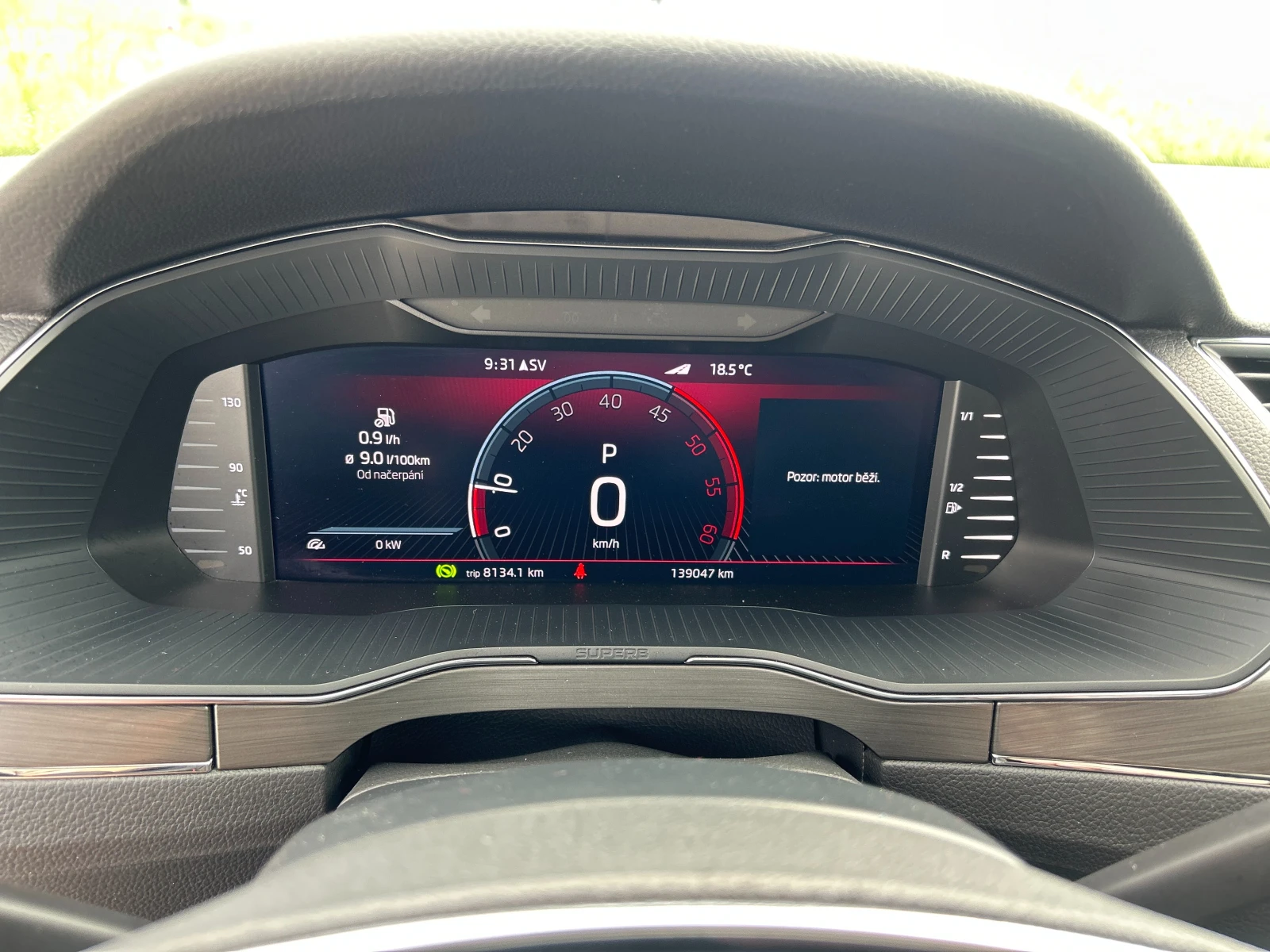 Skoda Superb 2.0 TDI/ Scout/ Combi/ 4x4/ DSG/ Очакван !, снимка 8 - Автомобили и джипове - 55070197