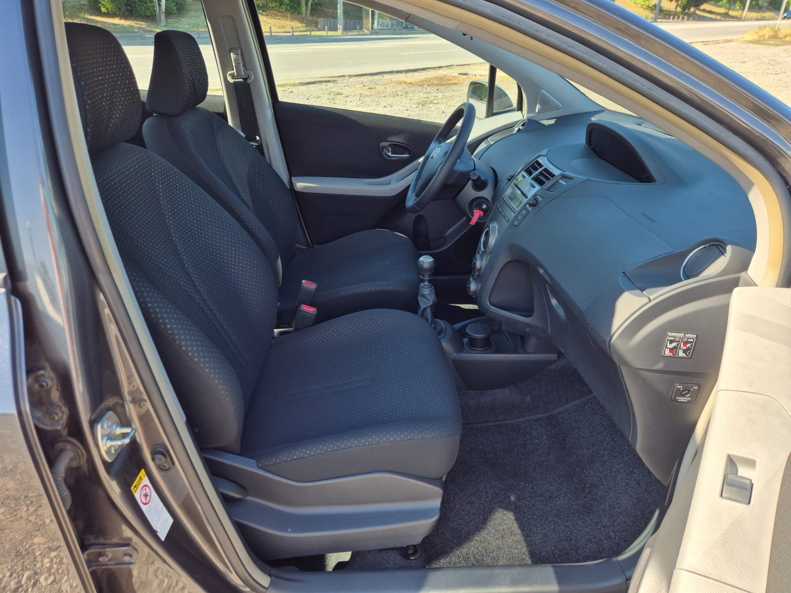 Toyota Yaris 1.3VVT-i | Mobile.bg � ����������� 9