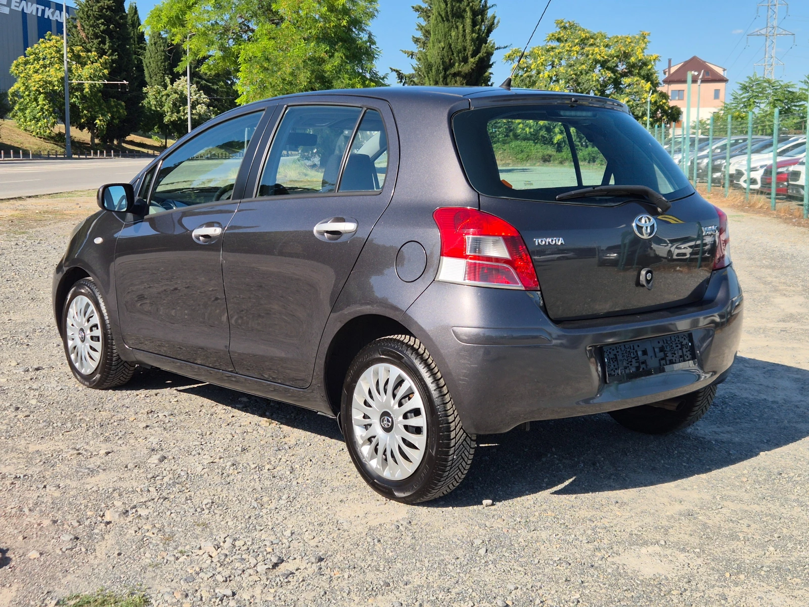 Toyota Yaris 1.3VVT-i | Mobile.bg � ����������� 3