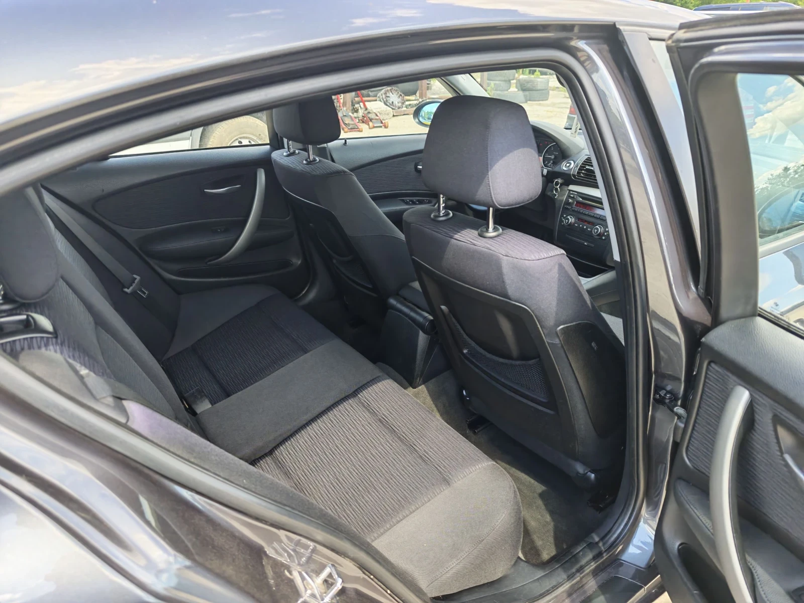 BMW 118 D , снимка 14 - Автомобили и джипове - 55357186