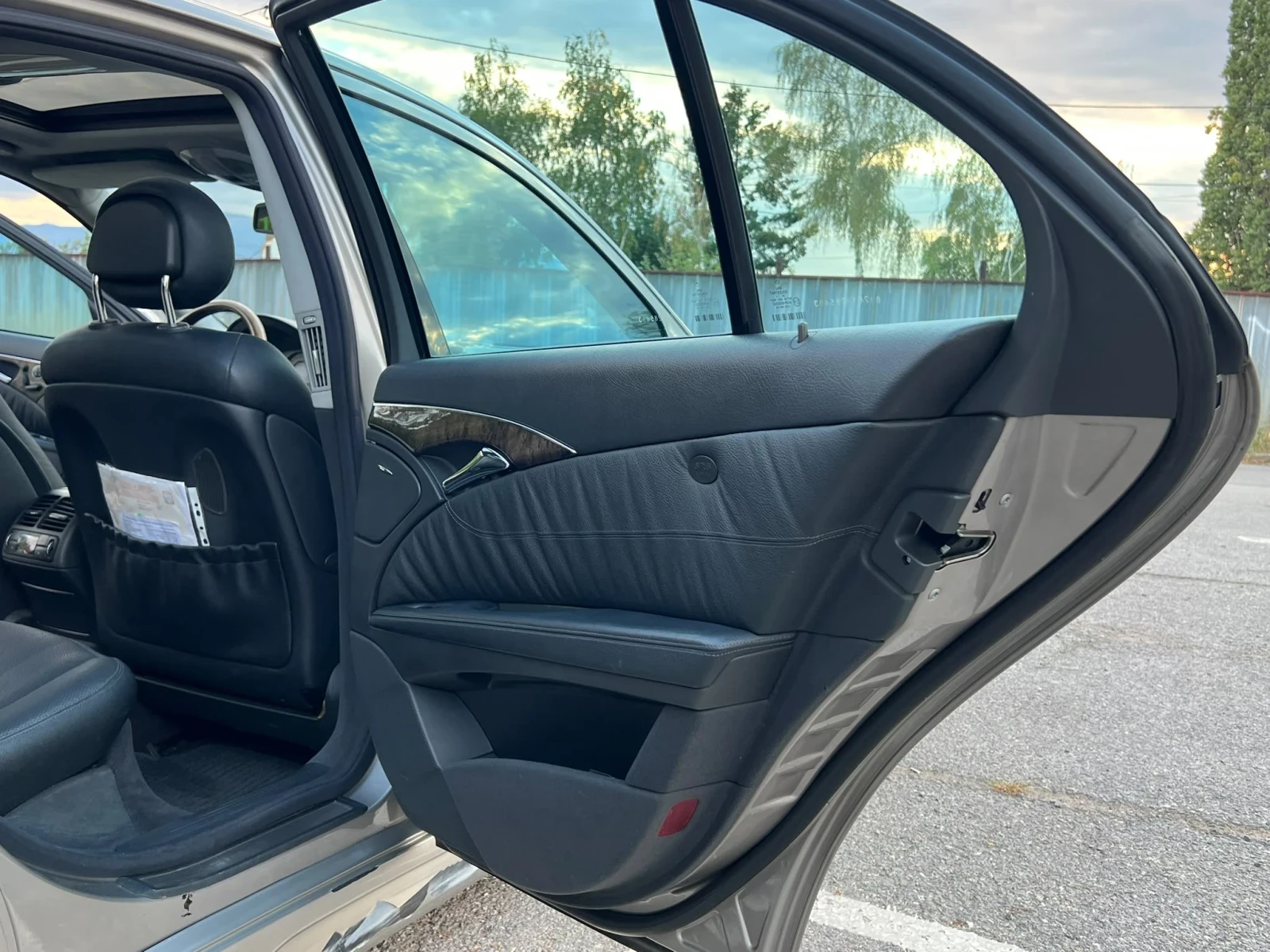 Mercedes-Benz E 320 Lorinser, снимка 15 - Автомобили и джипове - 56249146