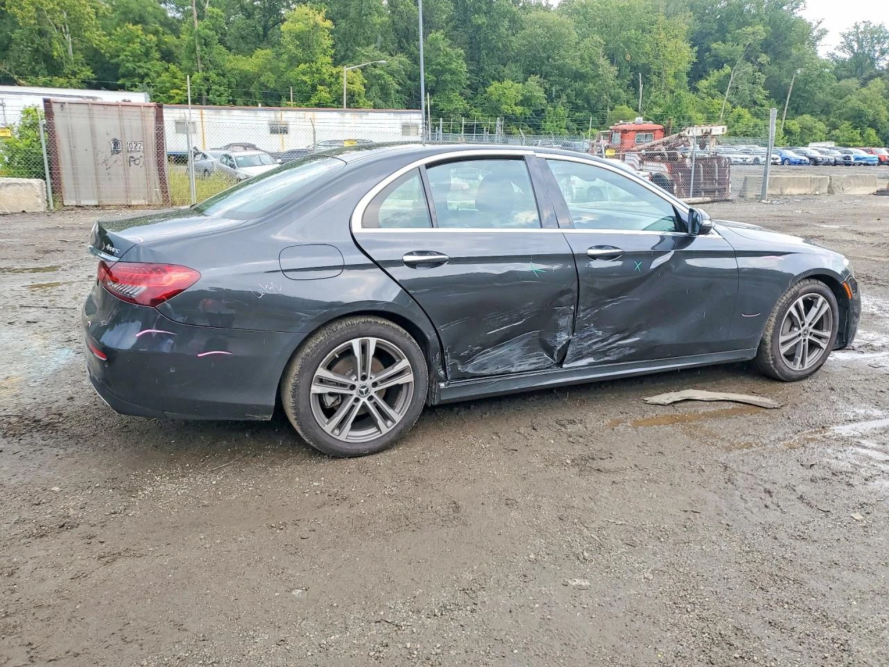 Mercedes-Benz E 350 2.0l 4Matic, снимка 3 - Автомобили и джипове - 56026451