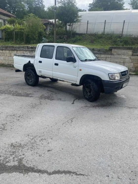 Toyota Hilux, снимка 2