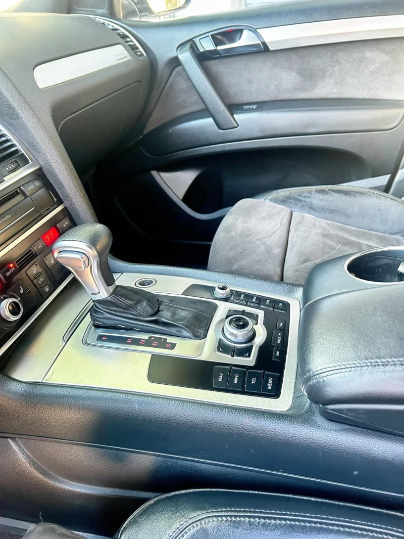 Audi Q7 ЛИЗИНГ!ЛИЗИНГ!ЛИЗИНГ!, снимка 10 - Автомобили и джипове - 51333854