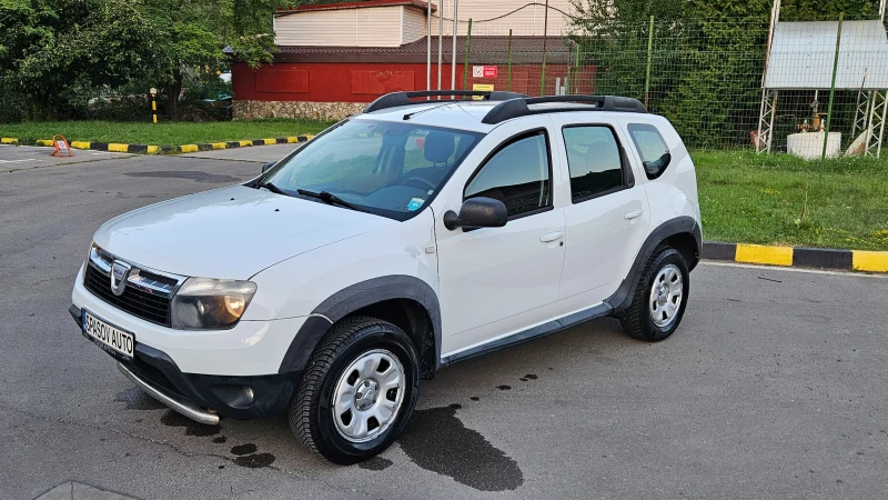 Dacia Duster 1.5 Dci 4x4/KLIMA/EURO5A, снимка 2 - Автомобили и джипове - 51451970