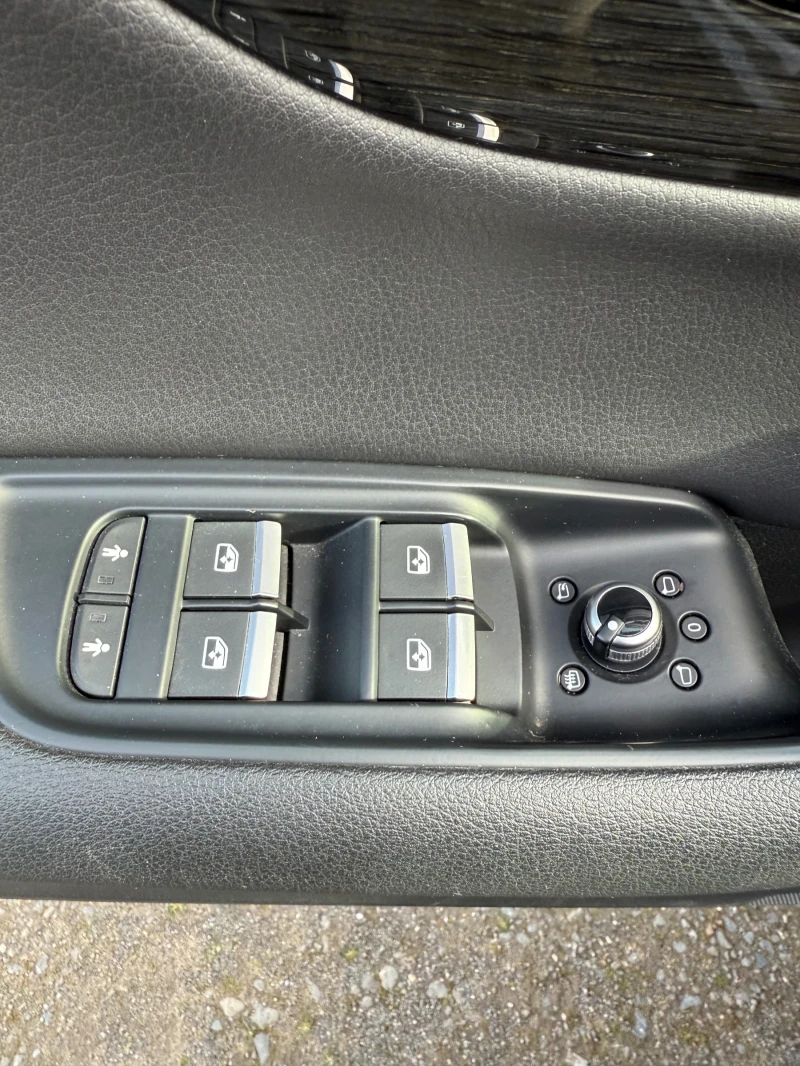 Audi Q7 3.0 TFSI, снимка 13 - Автомобили и джипове - 53477647