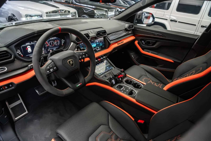 Lamborghini Urus NEW* SE HYBRID* B&O* 360* 23"* , снимка 6 - Автомобили и джипове - 53590622