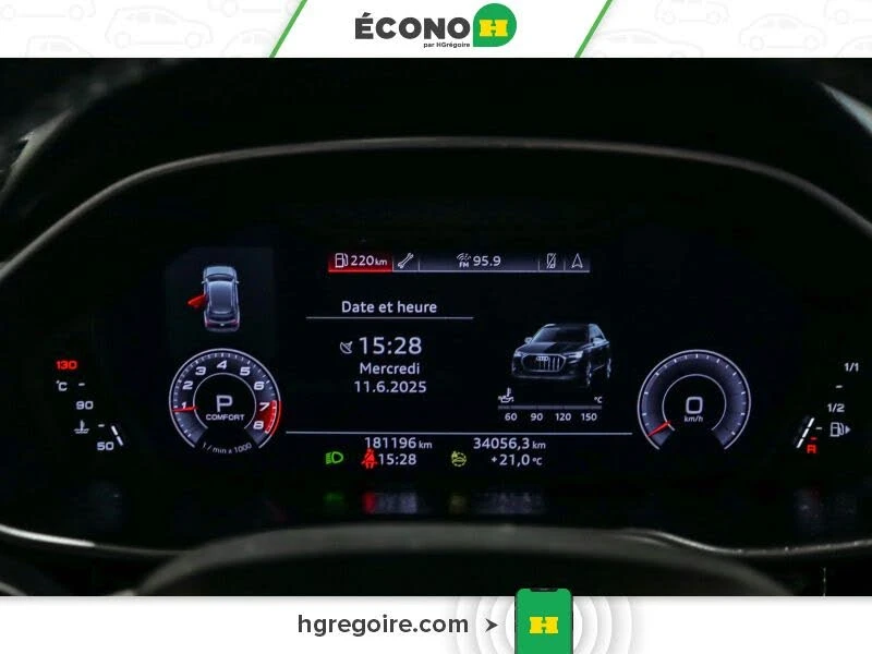 Audi Q3 * АВТО КРЕДИТ* ЦЕНА ДО БГ * СЕРВИЗНА ИСТОРИЯ *  - изображение 10