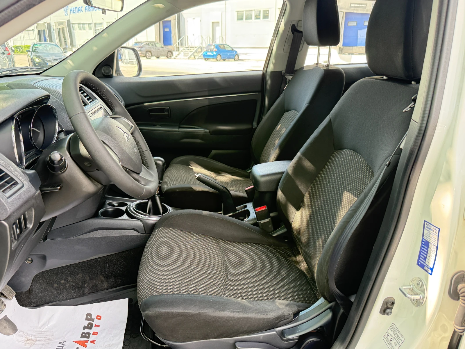 Mitsubishi ASX Facelift/1.6 с ГАЗ/ГАРАНЦИЯ/БАРТЕР/ЛИЗИНГ/КОМЕНТАР, снимка 8 - Автомобили и джипове - 48764079
