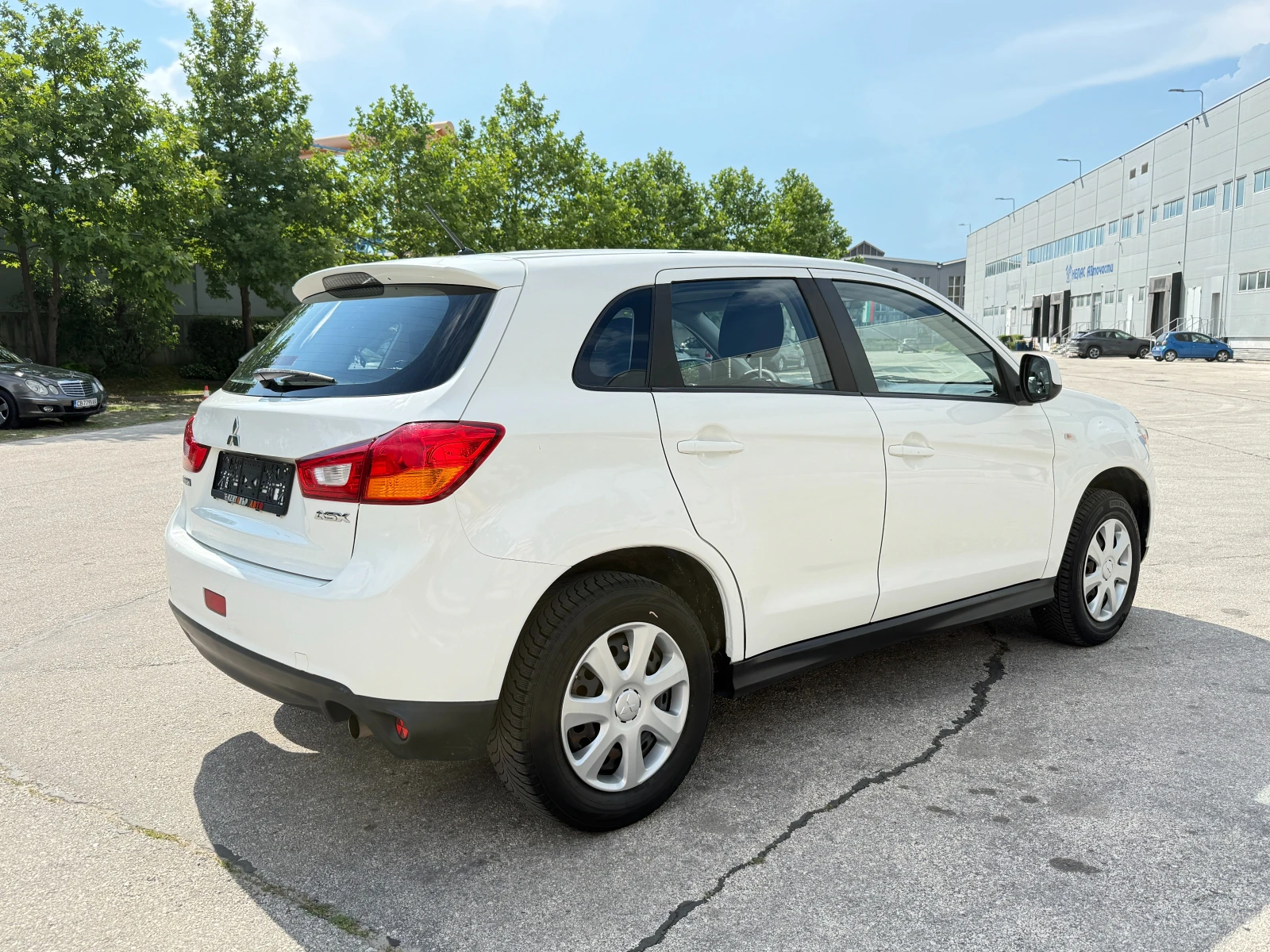 Mitsubishi ASX Facelift/1.6 с ГАЗ/ГАРАНЦИЯ/БАРТЕР/ЛИЗИНГ/КОМЕНТАР, снимка 4 - Автомобили и джипове - 48764079