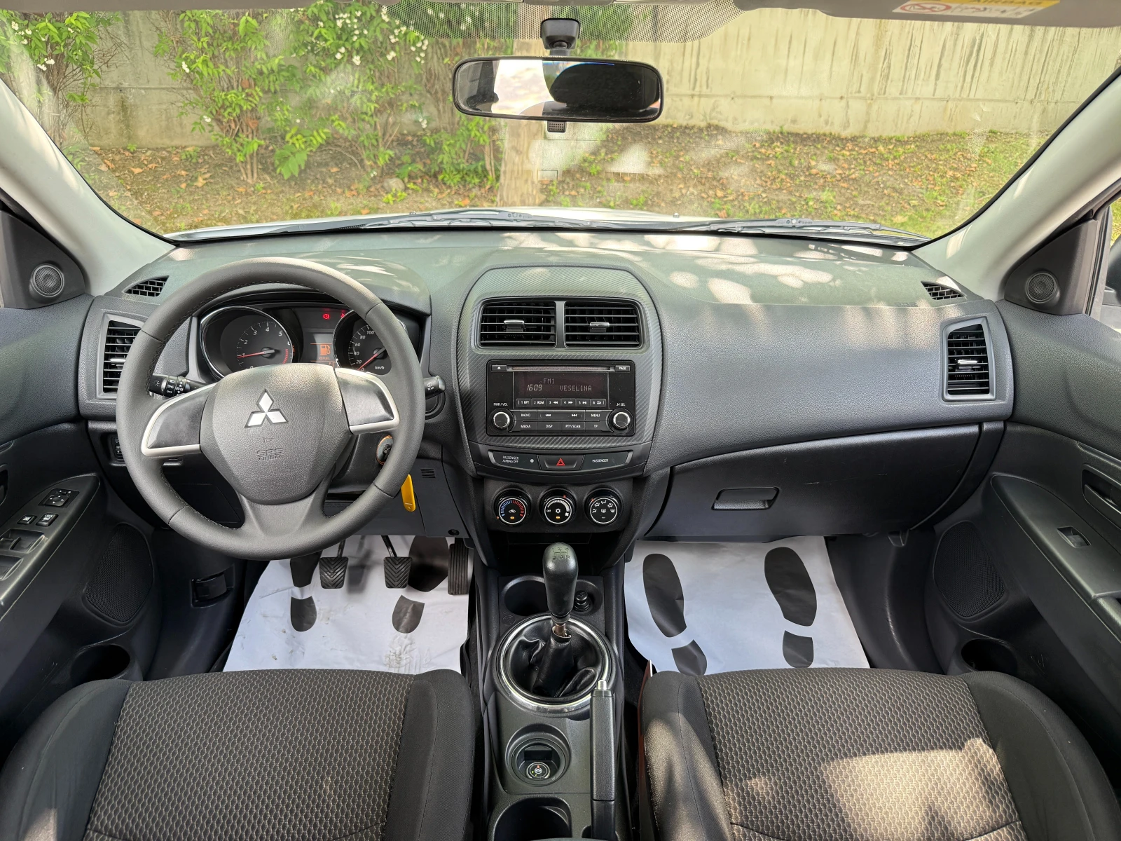 Mitsubishi ASX Facelift/1.6 с ГАЗ/ГАРАНЦИЯ/БАРТЕР/ЛИЗИНГ/КОМЕНТАР, снимка 10 - Автомобили и джипове - 48764079
