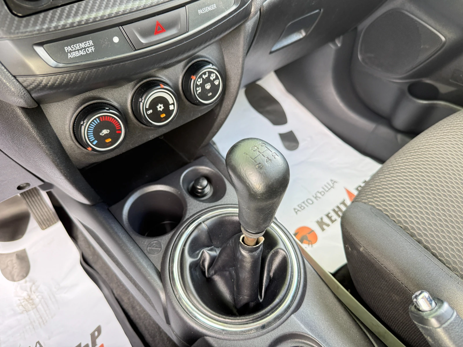 Mitsubishi ASX Facelift/1.6 с ГАЗ/ГАРАНЦИЯ/БАРТЕР/ЛИЗИНГ/КОМЕНТАР, снимка 11 - Автомобили и джипове - 48764079