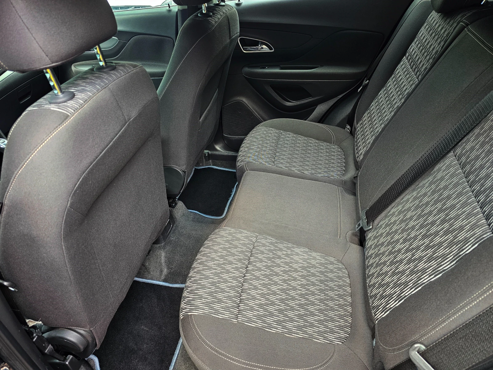 Opel Mokka 1.4i-140kc-136000km | Mobile.bg — изображение 12