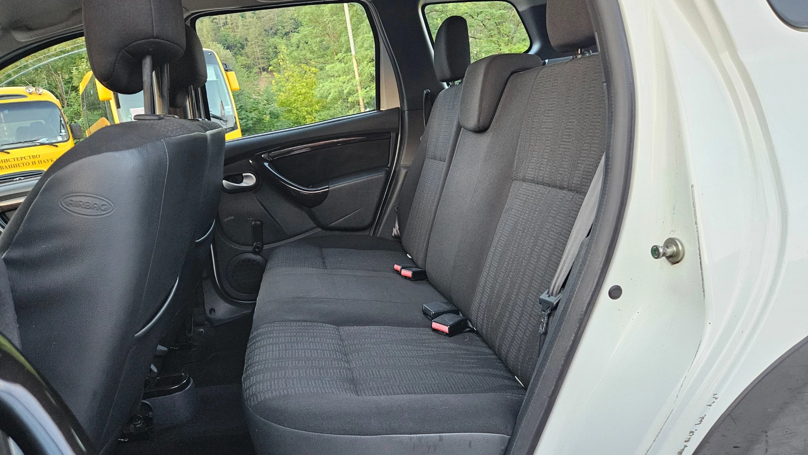 Dacia Duster 1.5 Dci 4x4/KLIMA/EURO5A | Mobile.bg   13