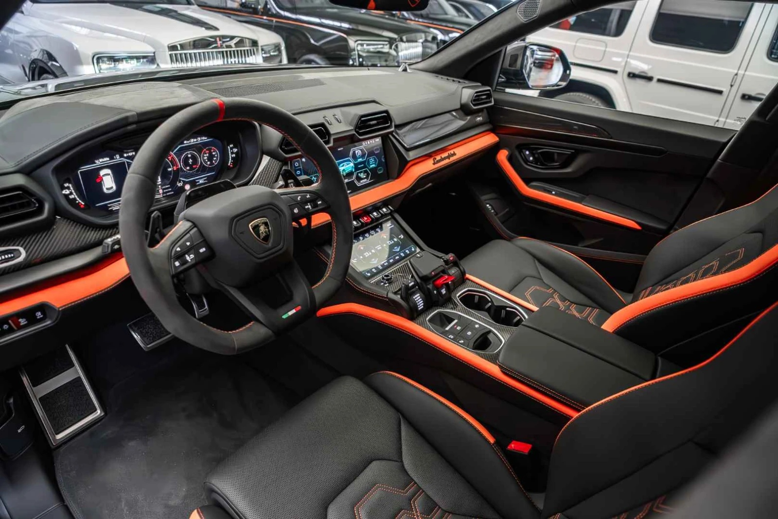 Lamborghini Urus NEW* SE HYBRID* B&O* 360* 23"*  - изображение 6