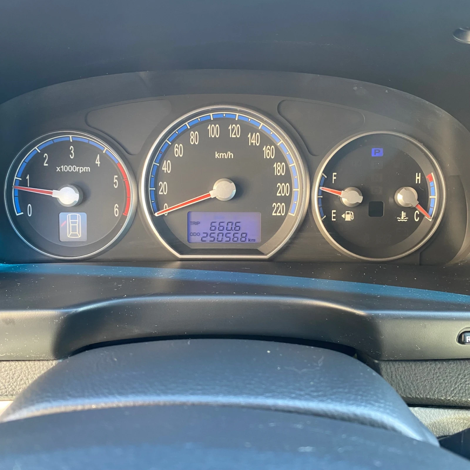 Hyundai Santa fe, снимка 6 - Автомобили и джипове - 53666234