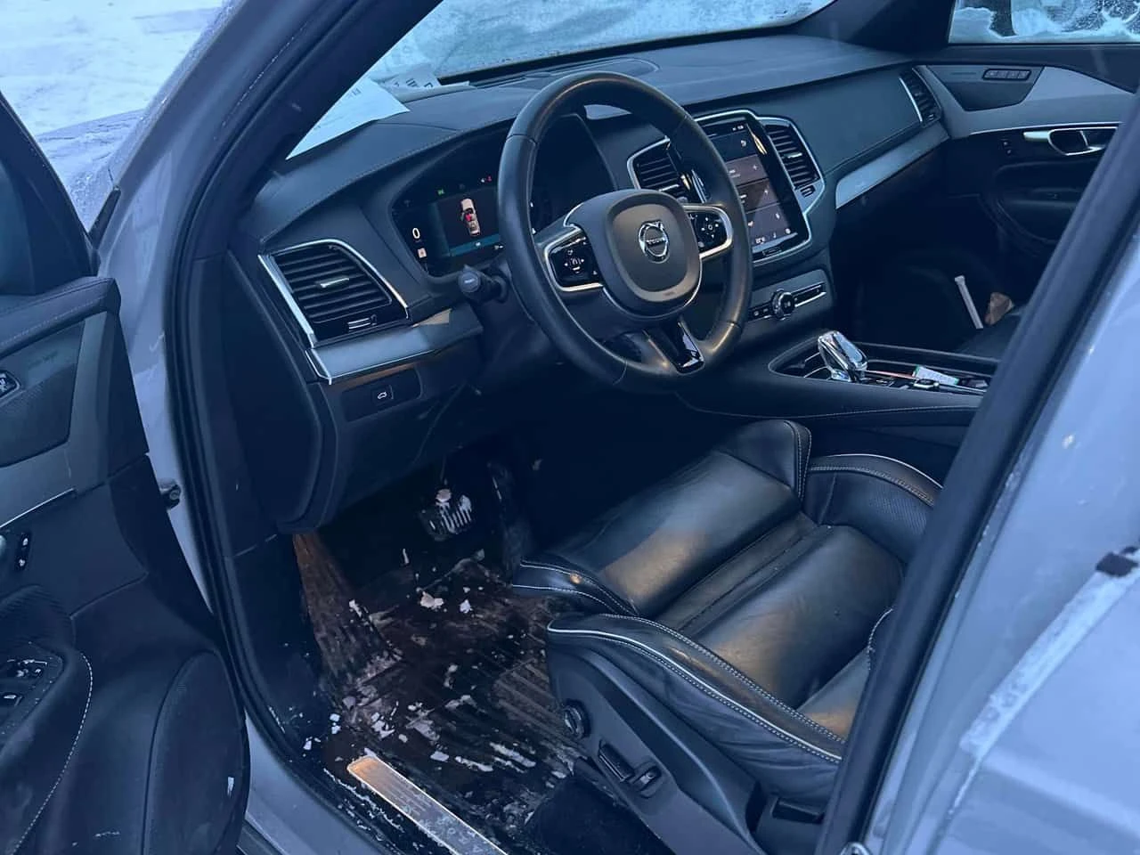 Volvo Xc90  | Ultimate Dark Theme | CARFAX | Mobile.bg � ����������� 7