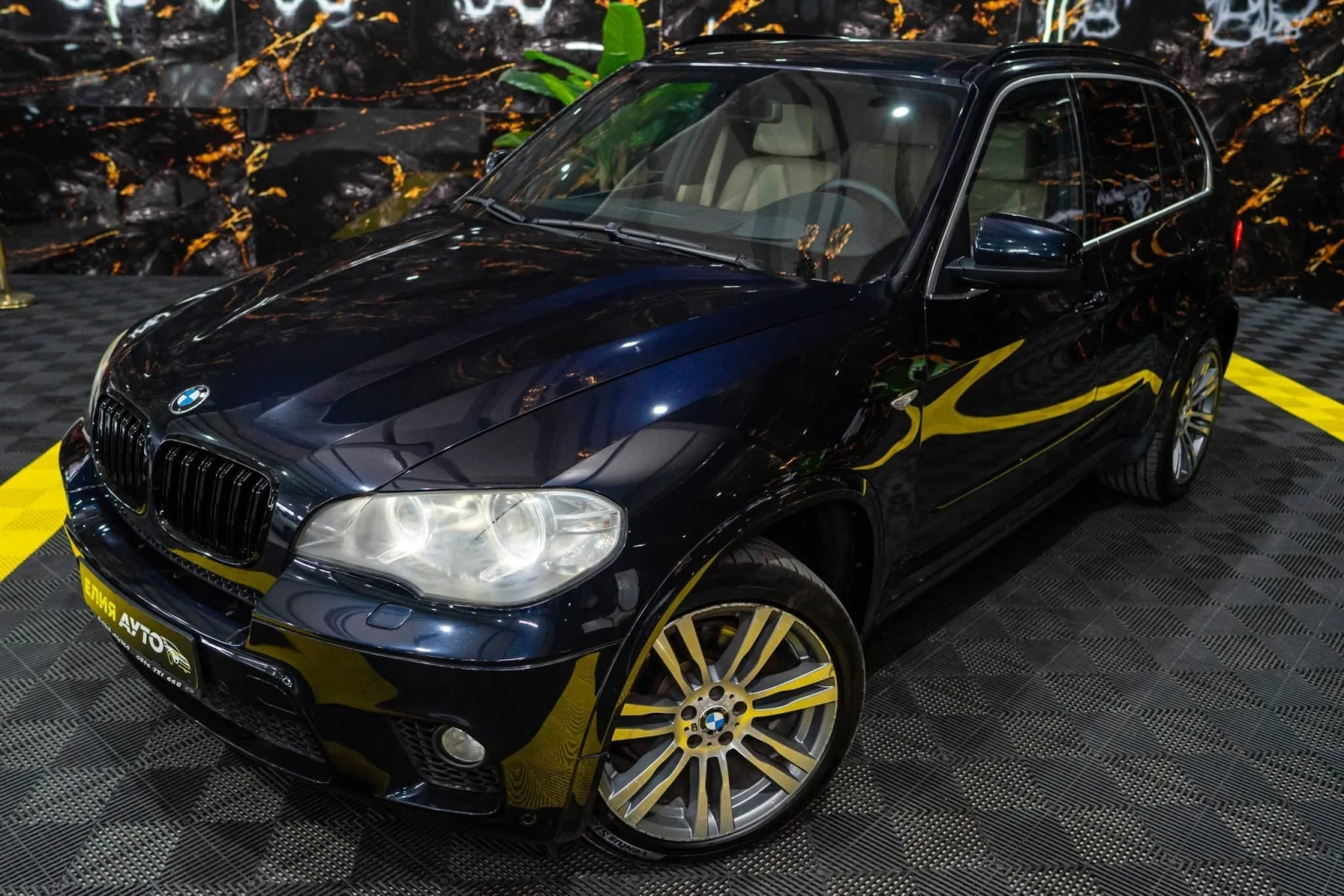 BMW X5 4.0D XDRIVE FACELIFT M PACK NAVI HUD ЛИЗИНГ 100%, снимка 5 - Автомобили и джипове - 53948731