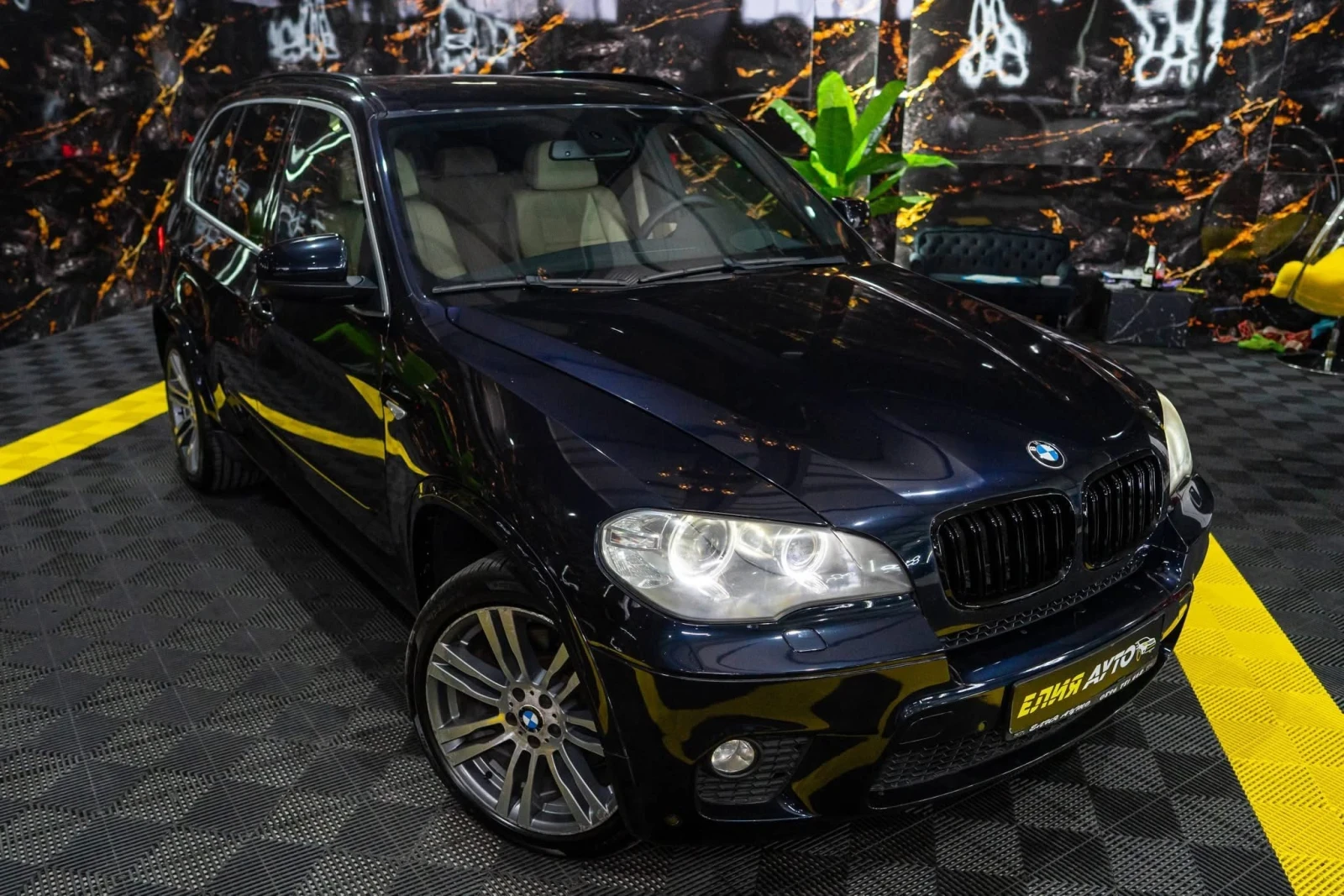 BMW X5 4.0D XDRIVE FACELIFT M PACK NAVI HUD ЛИЗИНГ 100%, снимка 2 - Автомобили и джипове - 53948731