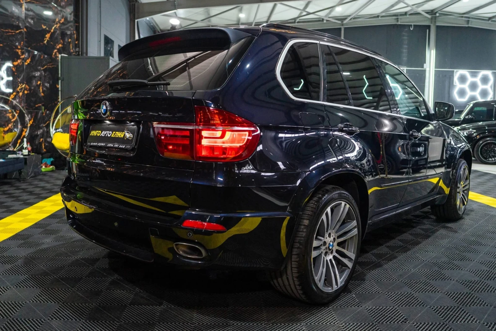 BMW X5 4.0D XDRIVE FACELIFT M PACK NAVI HUD ЛИЗИНГ 100%, снимка 10 - Автомобили и джипове - 53948731