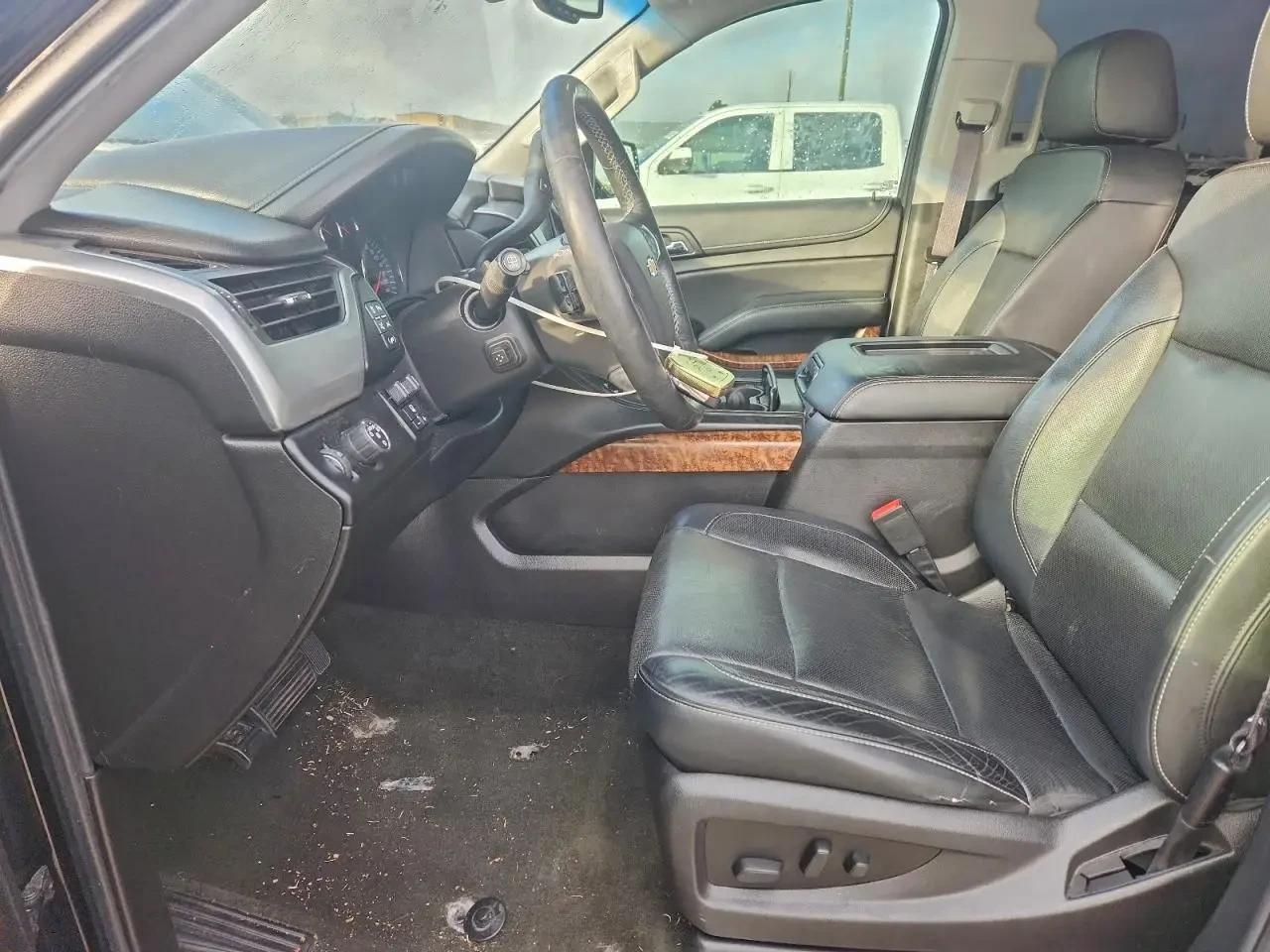 Chevrolet Tahoe C1500 PREMIER, снимка 7 - Автомобили и джипове - 54605995