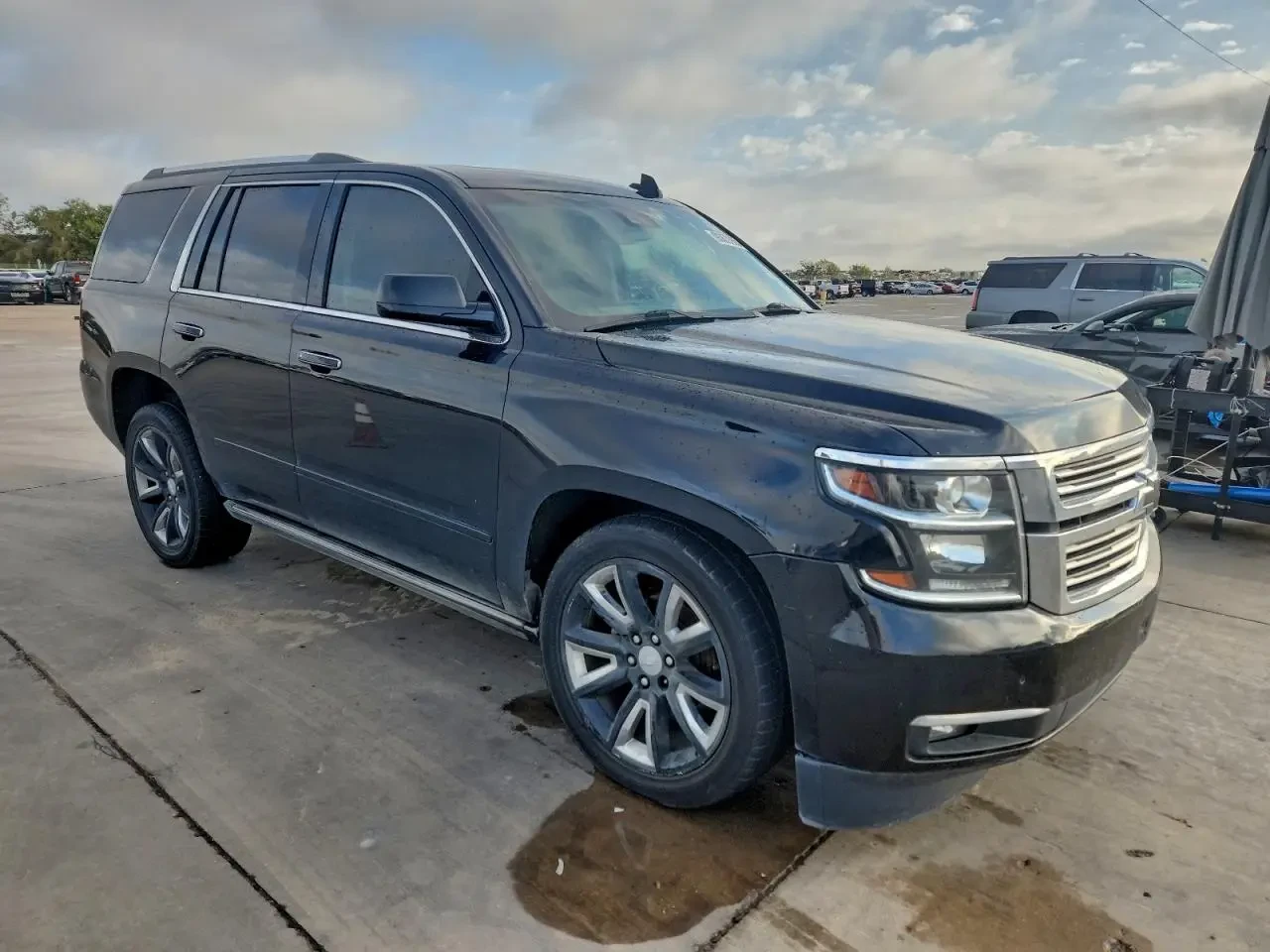 Chevrolet Tahoe C1500 PREMIER, снимка 2 - Автомобили и джипове - 54605995