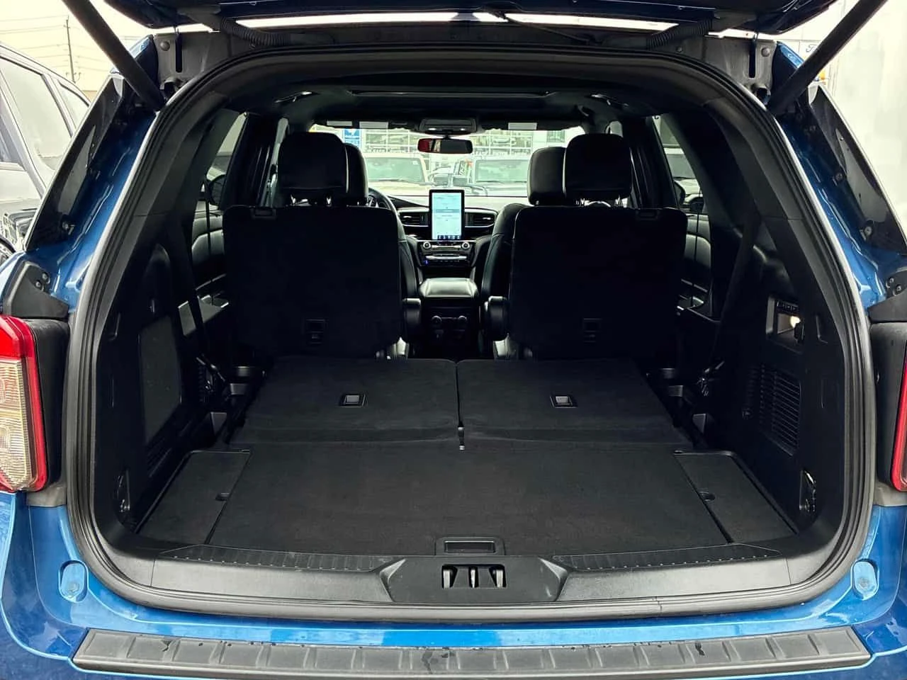 Ford Explorer * ST * АВТОКРЕДИТ БЕЗ ПЪРВОНАЧАЛНА ВНОСКА* , снимка 13 - Автомобили и джипове - 54658725
