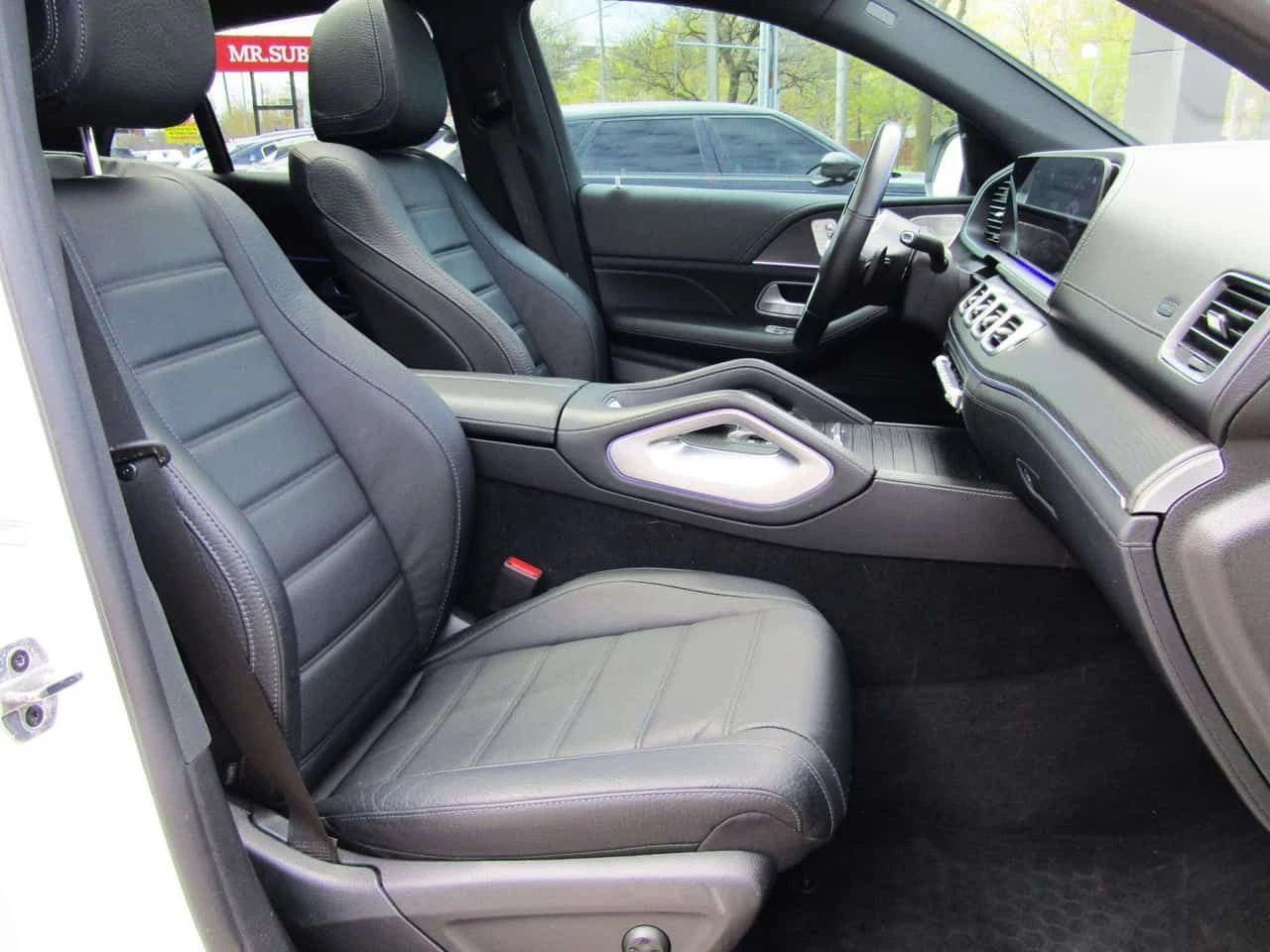 Mercedes-Benz GLE 450 ДИСТРОНИК * ОБДУХВАНЕ * 360 * BURMESTER, снимка 17 - Автомобили и джипове - 54659465