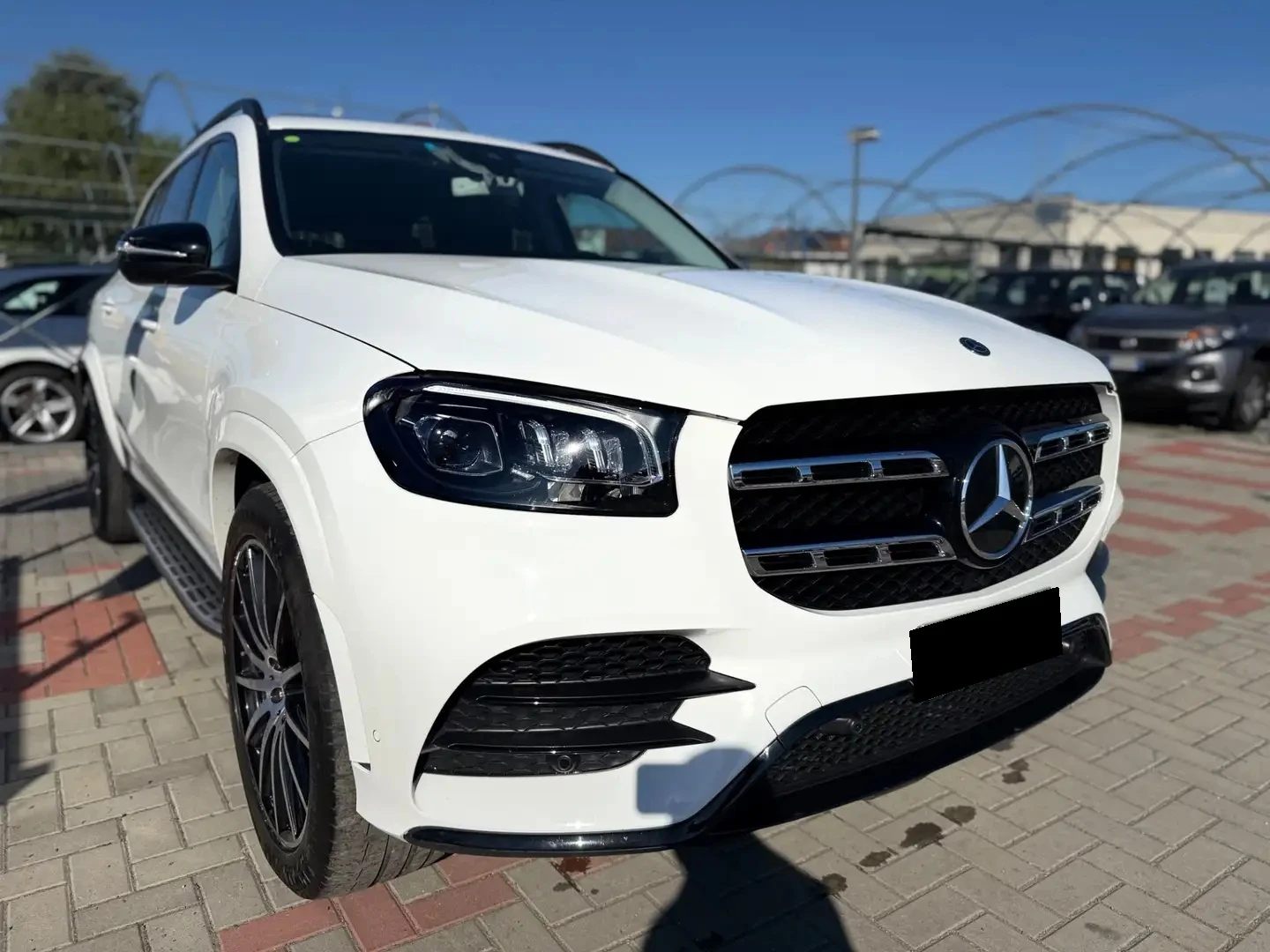Mercedes-Benz GLS 350 d 4Matic AMG-Line, снимка 5 - Автомобили и джипове - 54961038