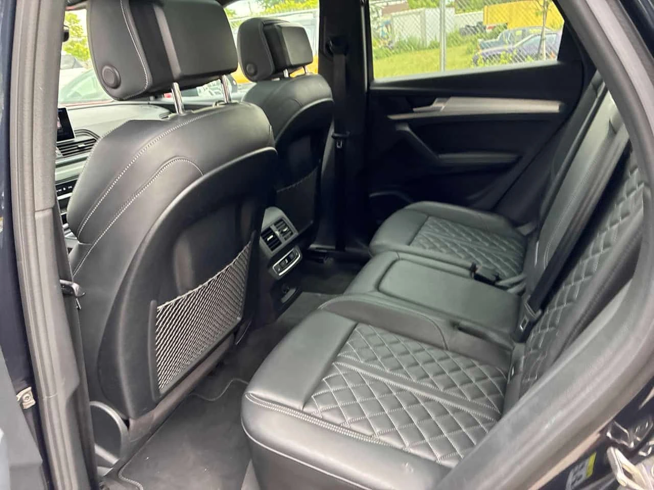 Audi SQ5 Technik/ПАНОРАМА/ДИСТРОНИК/360, снимка 13 - Автомобили и джипове - 55063542