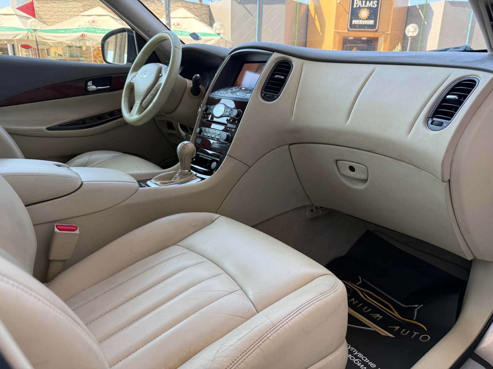 Infiniti Ex35 6 МЕСЕЦА ГАРАНЦИЯ/300к.с. 4x4 Автоматик/Навигация, снимка 8 - Автомобили и джипове - 55501445