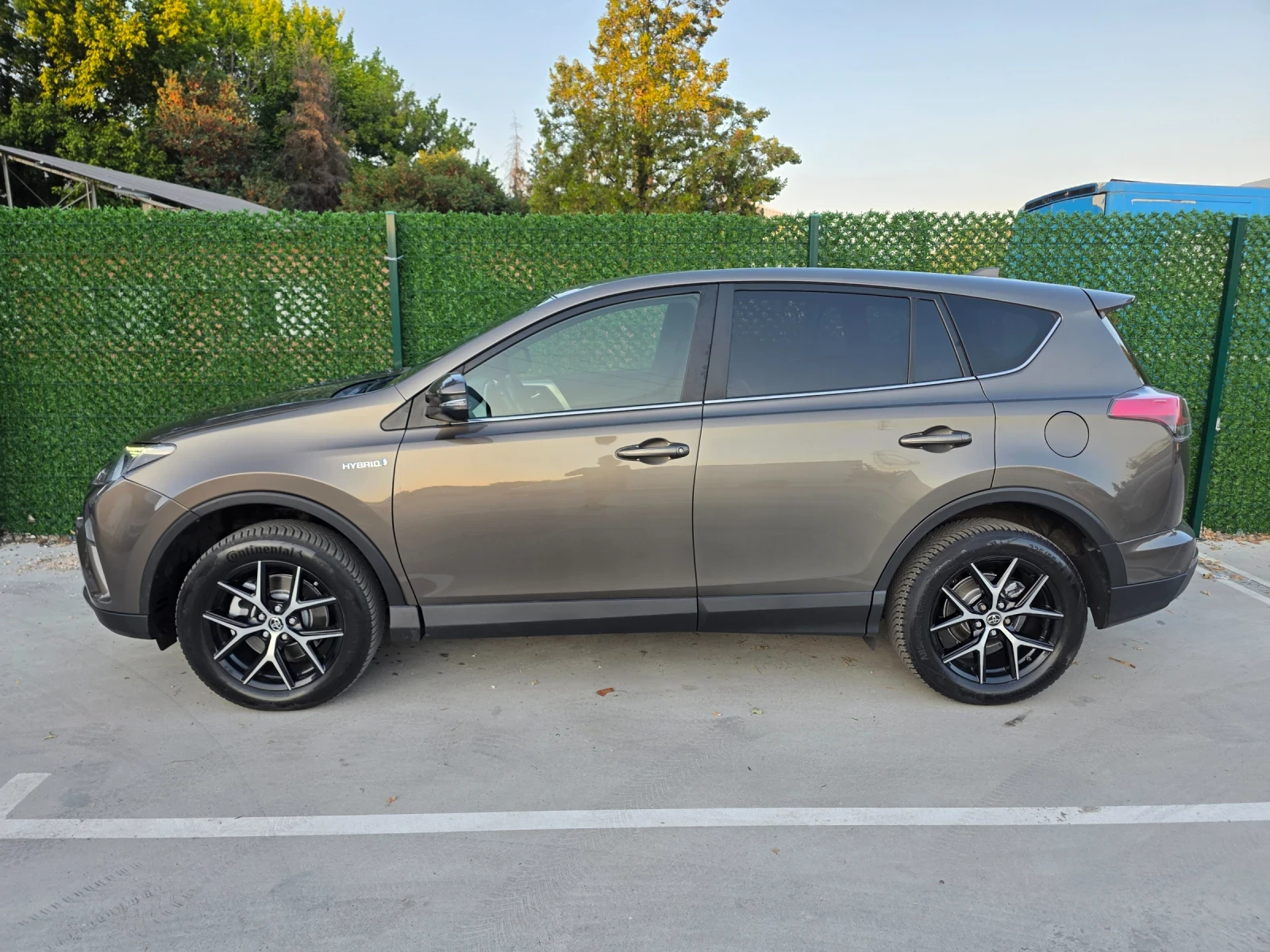 Toyota Rav4 2.5Hybrid 197кс, снимка 2 - Автомобили и джипове - 55658192