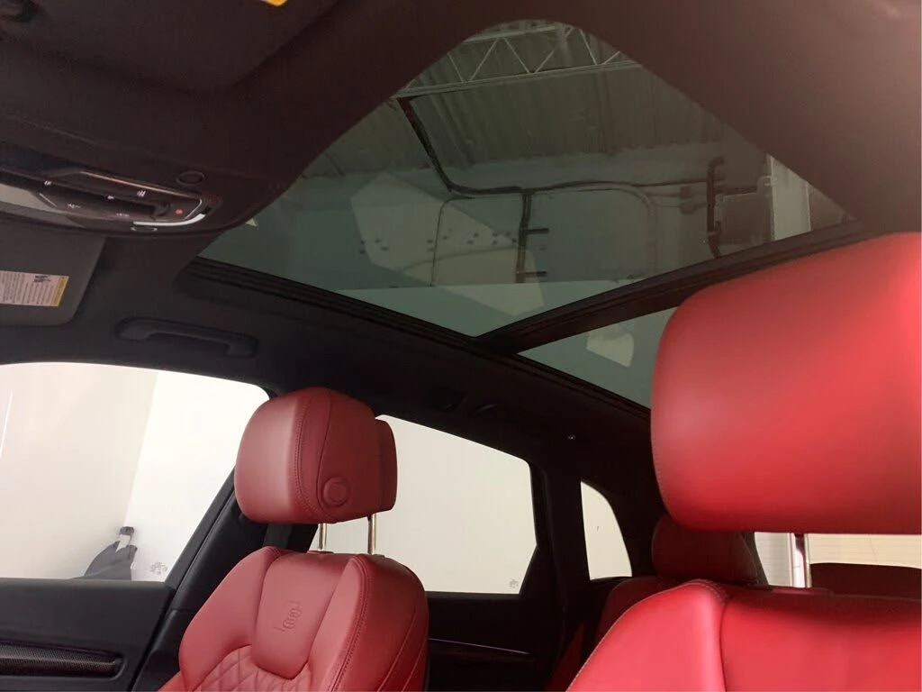 Audi SQ5 MATRIX* ДИСТРОНИК* КАМЕРА* LANE* ASSIST* , снимка 12 - Автомобили и джипове - 55982983
