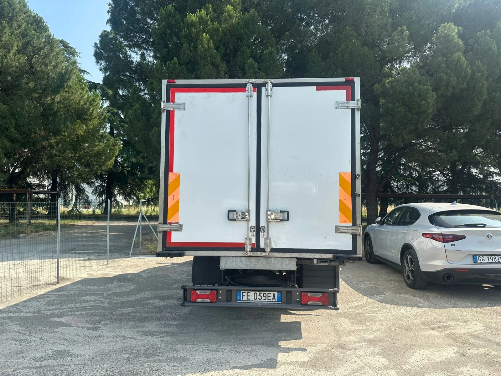 Iveco Daily (KATO НОВА)^(ХЛАДИЛЕН) - изображение 4