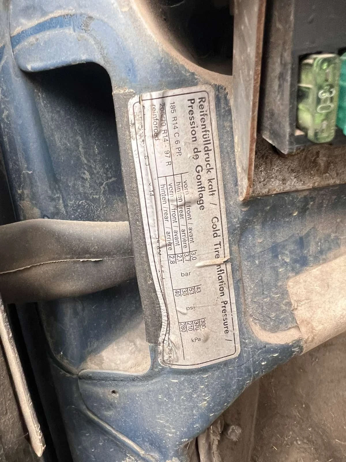 VW T3 Caravelle, снимка 8 - Бусове и автобуси - 53910978