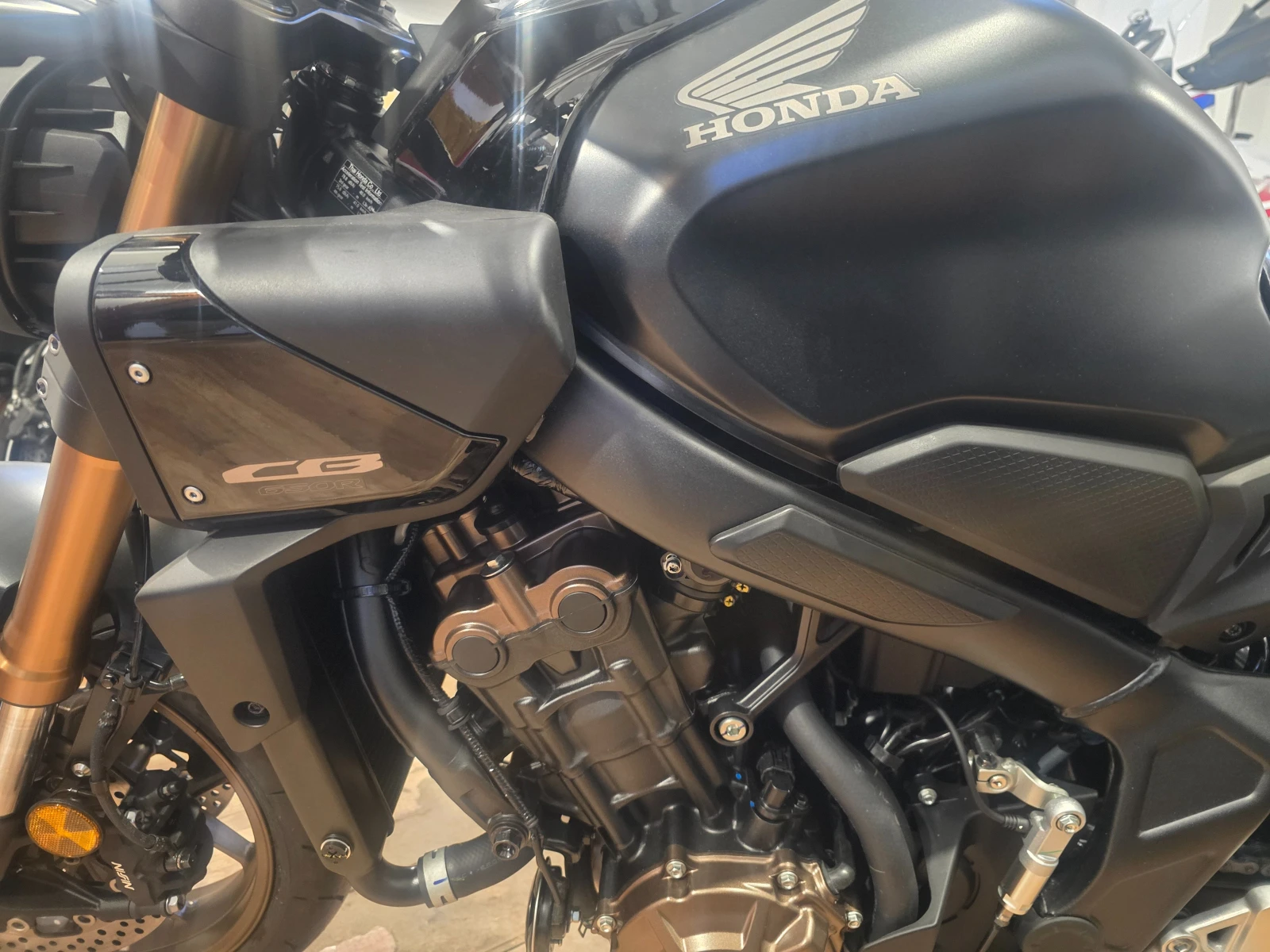 Honda Cb 650r E-clutch 2026 35kw, снимка 5 - Мотоциклети и мототехника - 52314036