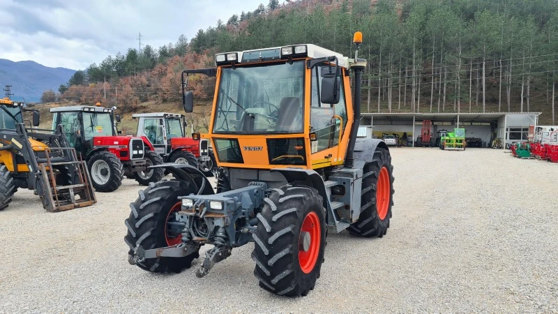 Трактор Fendt Xylon-520 , снимка 7 - Селскостопанска техника - 45658260