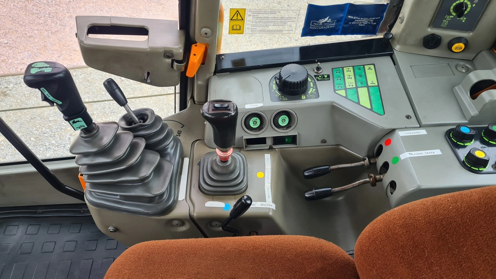  Fendt Xylon-520  | Mobile.bg   15