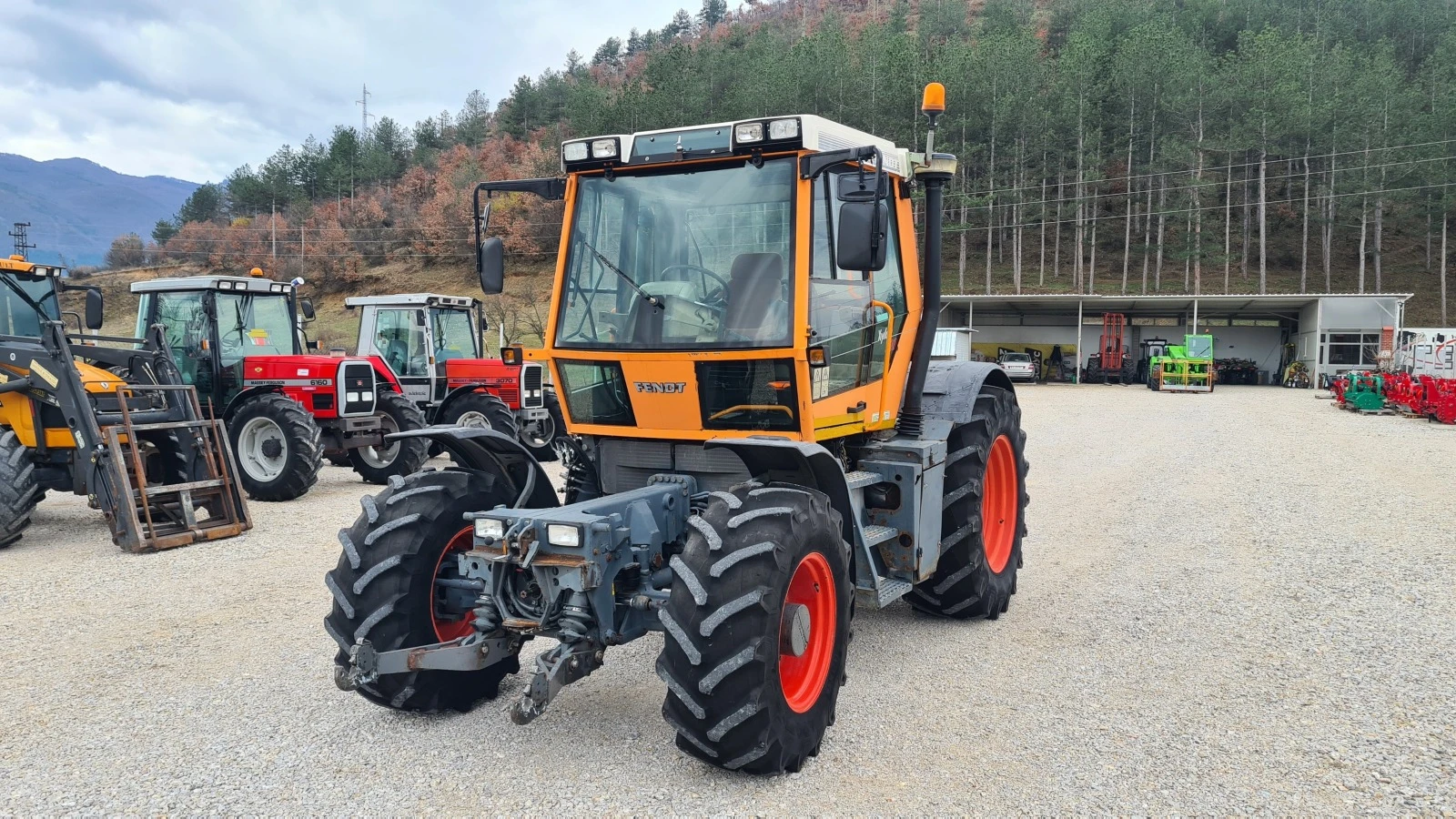 Трактор Fendt Xylon-520  - изображение 7