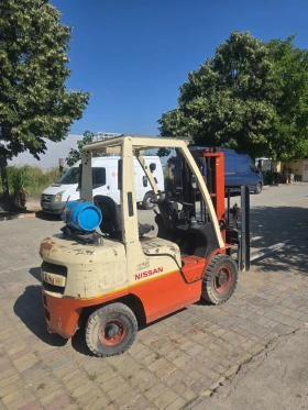 ������� Nissan ������, LPG, 2.5ton, �������� �� �������� | Mobile.bg � ����� ������ 4