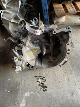 5 степенна ръчна скоростна кутия Citroen ZX  Citroen Xantia 1.9dl , снимка 1