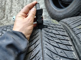 Гуми Зимни 225/55R19, снимка 5