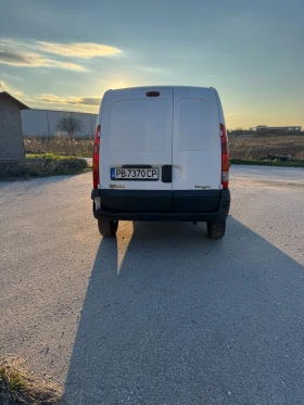 Renault Kangoo 1.6i Газ Бензин, снимка 4