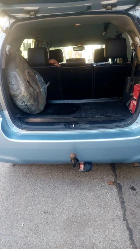 Toyota Corolla verso 1.8 Газ 7 места, снимка 12