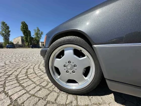 Mercedes-Benz 124 300 CE, снимка 9