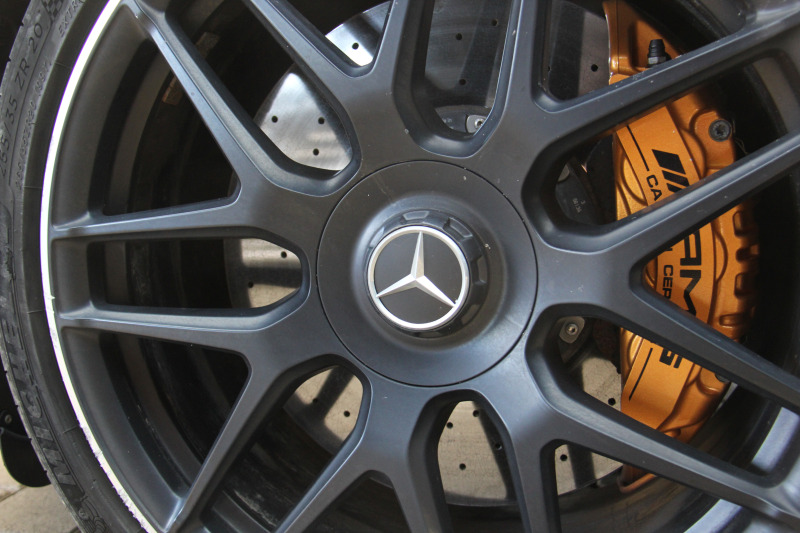 Mercedes-Benz E 63 AMG S/4D Burmester/Carbon Keramik/Virtual/4Matic+ /360, снимка 13 - Автомобили и джипове - 40480151